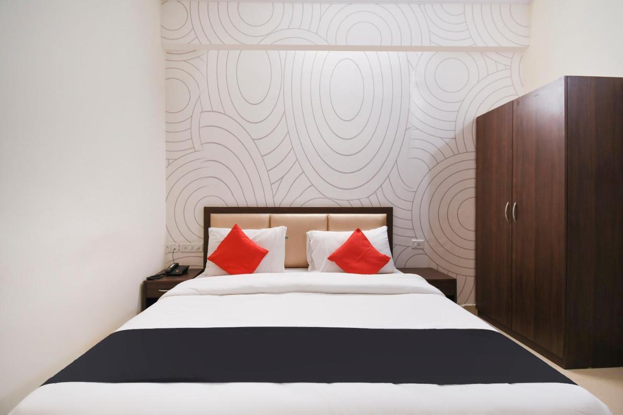 Capital O 70097 Sudha Inn Lucknow Exterior photo